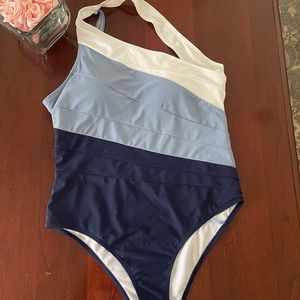 Women’s SIZE L Asymmetrical Swimsuit